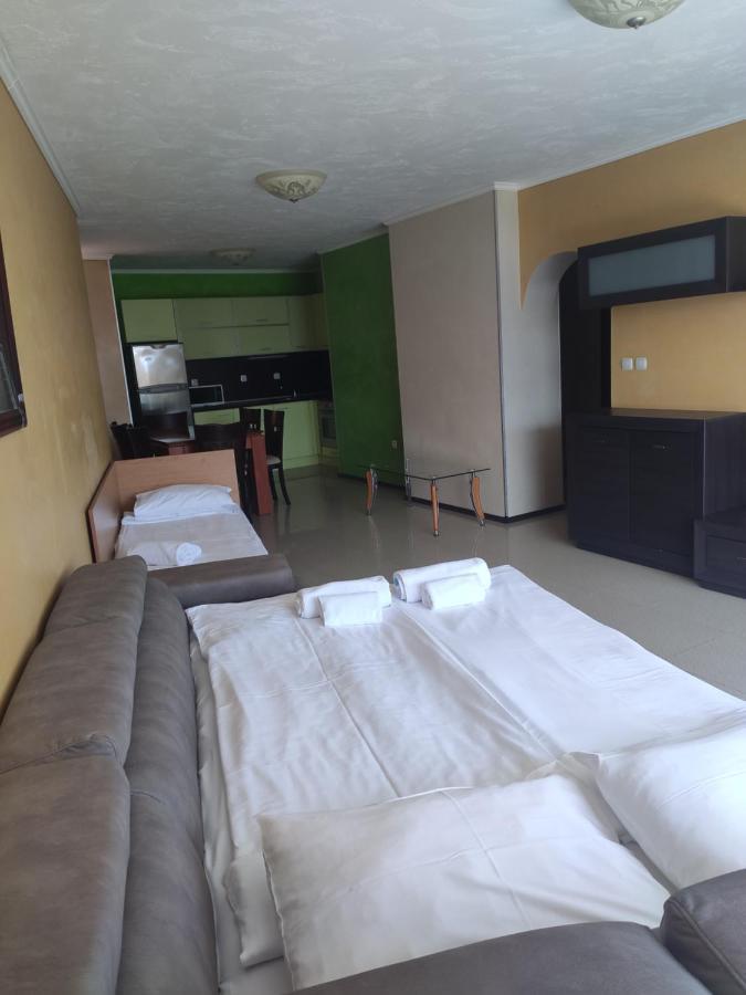 Deluxe Apartments Gallery 2 Sunny Beach Eksteriør billede